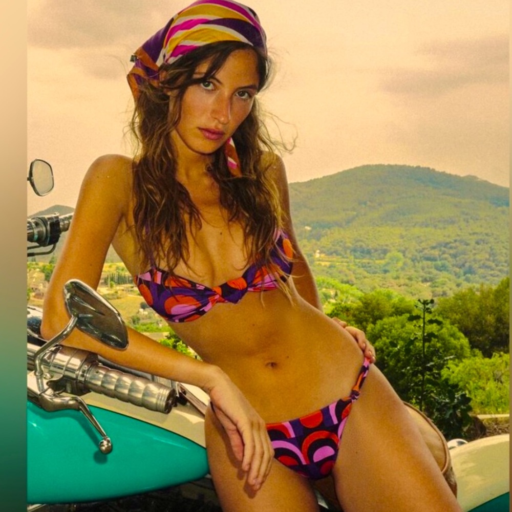 NWT Retro Zara Printed Bikini Top & Bottom Size Small